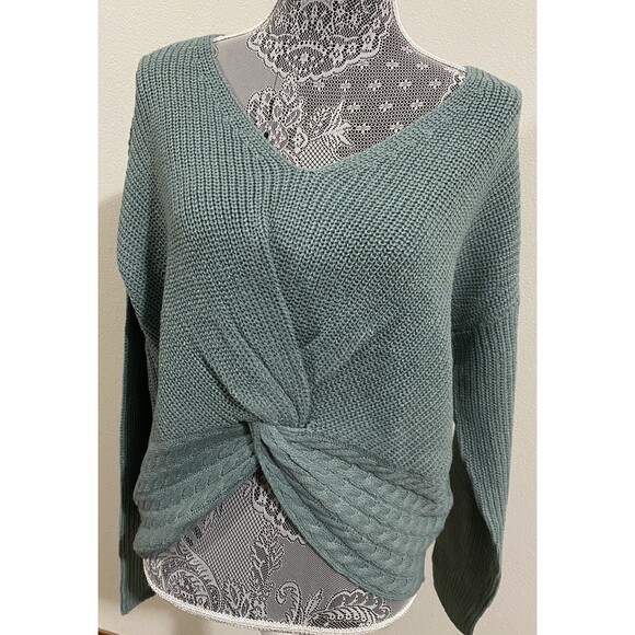 Full Circle Tops - Full Circle Women's Long Sleeve Shirt XL Green V-Neck Knit Top Pullover